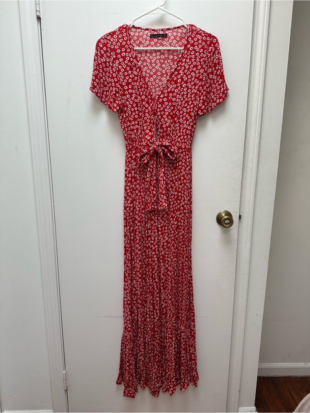 Abercrombie & Fitch Red Floral Tie-Waist Maxi Dress - Picture 2 of 8